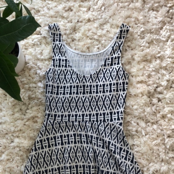 DIVIDED Sundress - Size 2 - Picture 3 of 4